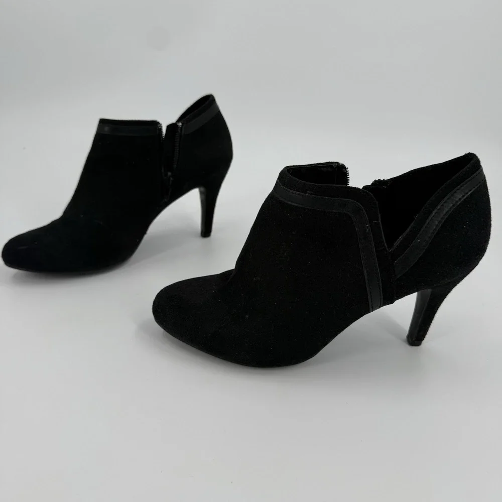 Dexflex Comfort Women's Size 8.5 Black Faux Suede Ankle Booties High Heel Zip